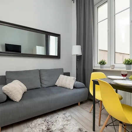 Cozy Mielczarskiego With Mezzanine In By Renters Apartmán *