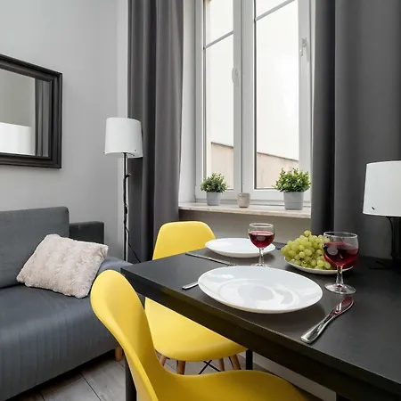 Apartman Cozy Mielczarskiego With Mezzanine In By Renters Łódź