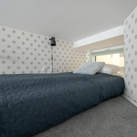 Cozy Mielczarskiego With Mezzanine In By Renters Apartman