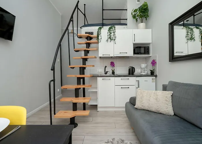 Apartamento Cozy Mielczarskiego With Mezzanine In By Renters Łódź