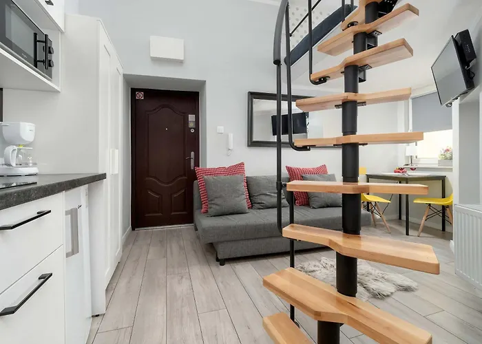 Cozy Mielczarskiego With Mezzanine In By Renters 公寓